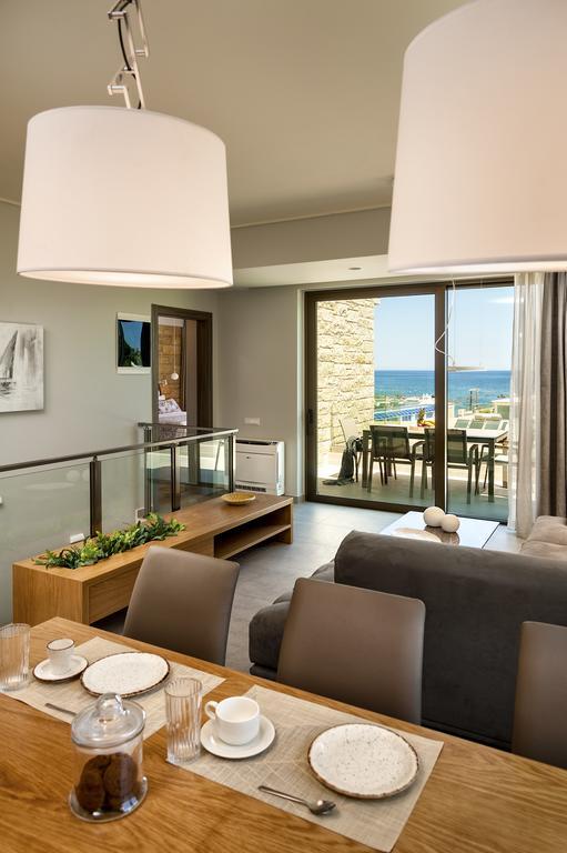 Eland Dream Villas Каламаки Экстерьер фото
